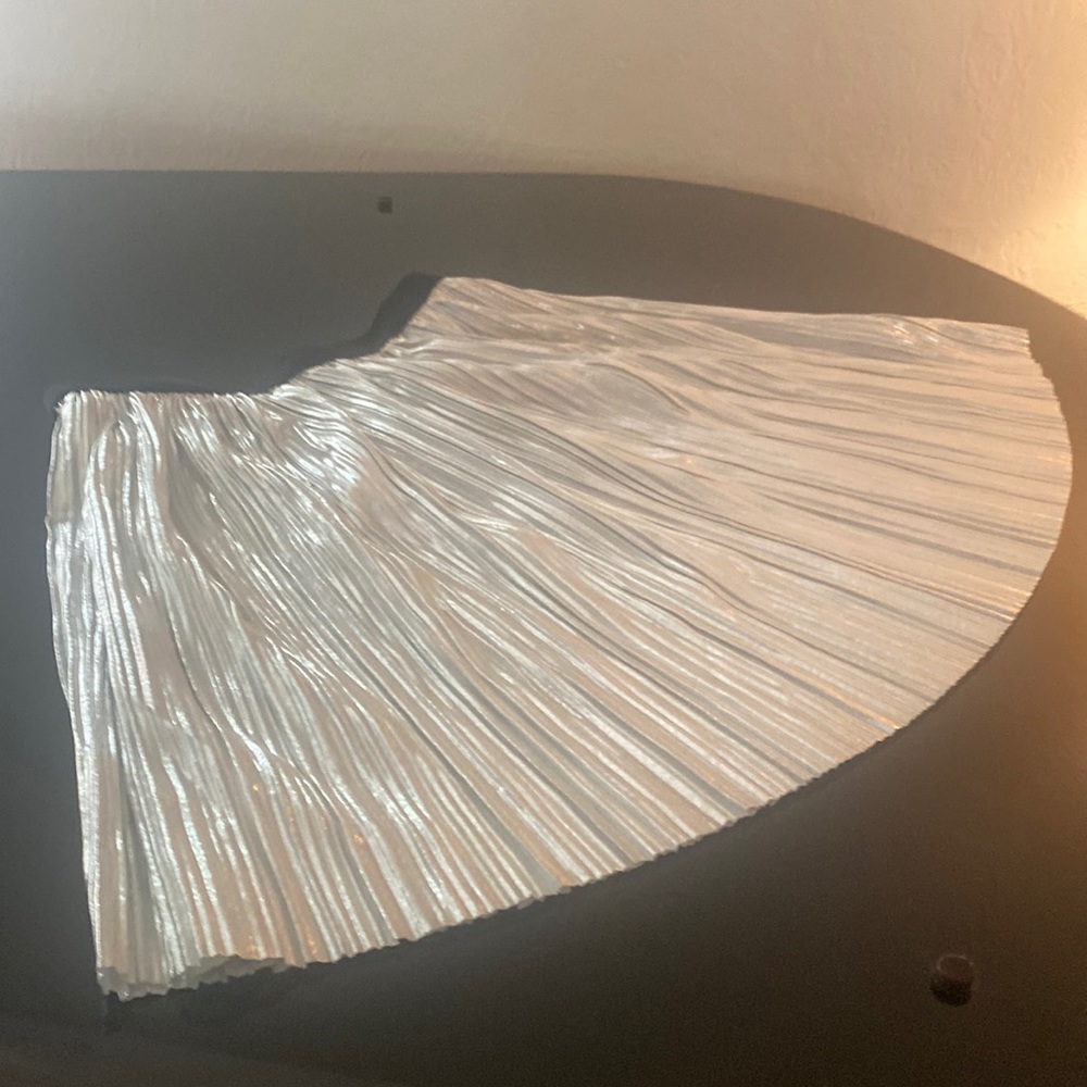 Beautiful Girls Silver Skirt Size 12